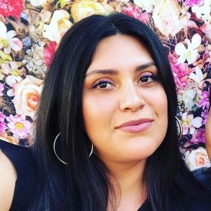 Meet your Posher, Talia